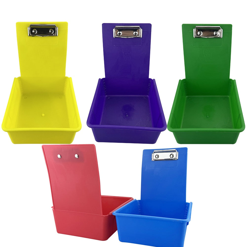 Bandejas de trabajo para laboratorio dental.