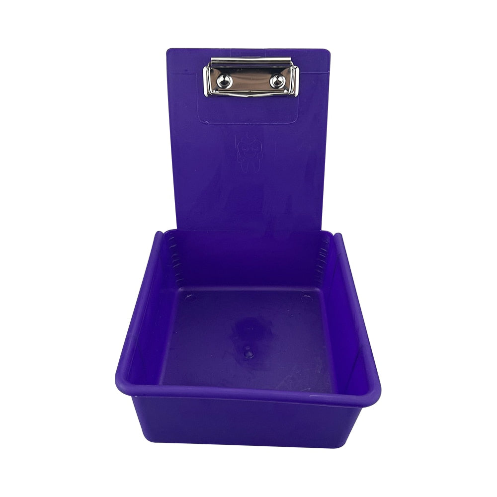 Bandejas de trabajo para laboratorio dental.