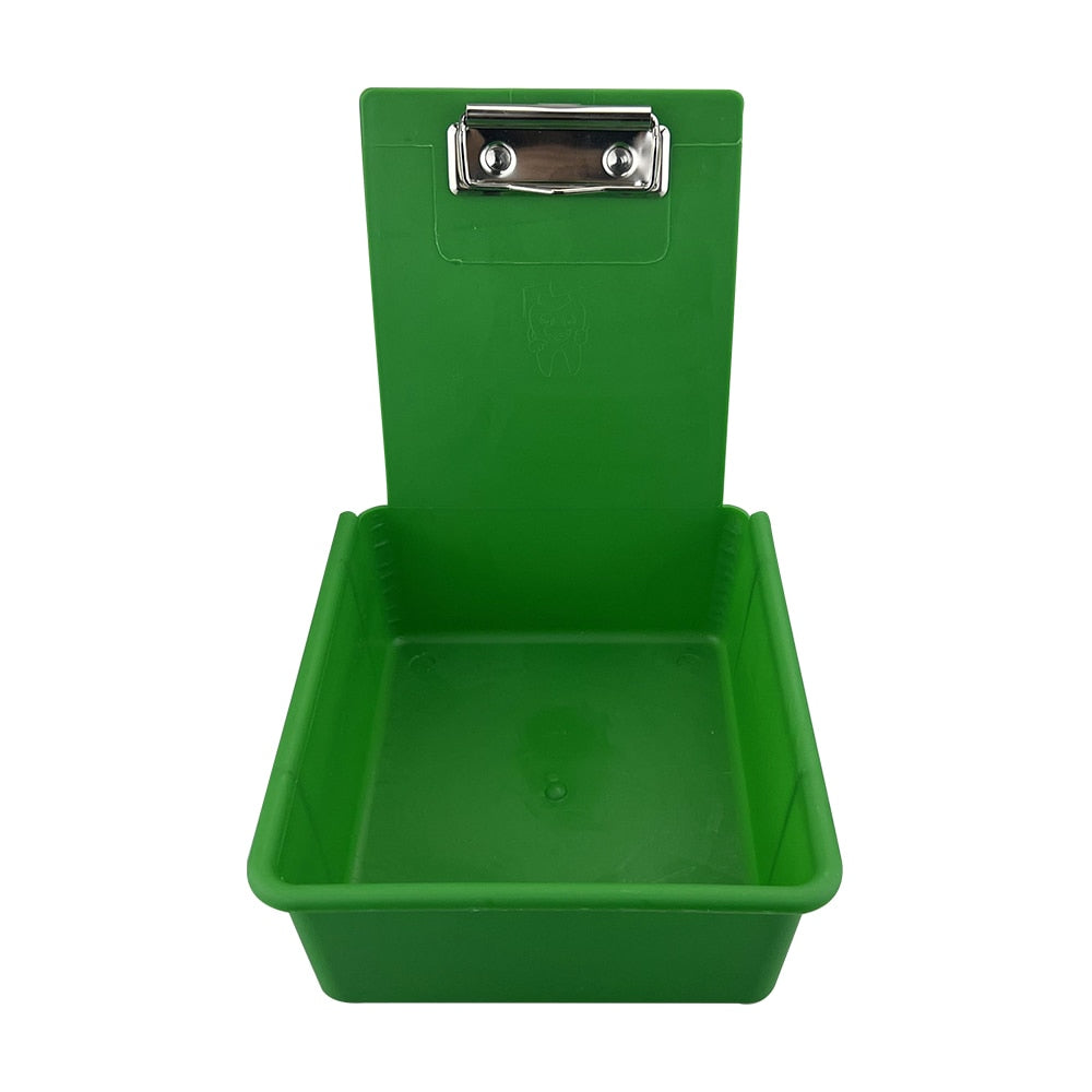 Bandejas de trabajo para laboratorio dental.